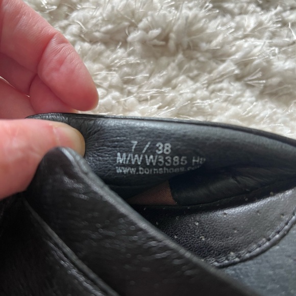 Born Clogs - Picture 5 of 7